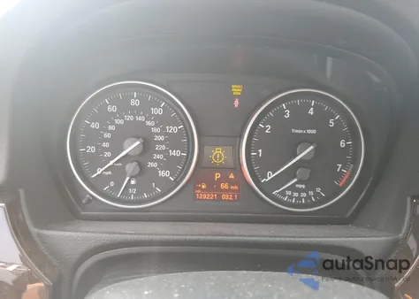 2011 BMW 328 Xi Sulev из США, поврежденный, VIN WBAPK5G59BNN29991